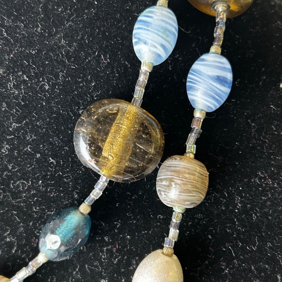 Blue BeadedJewelry Set - Picture 4 of 4